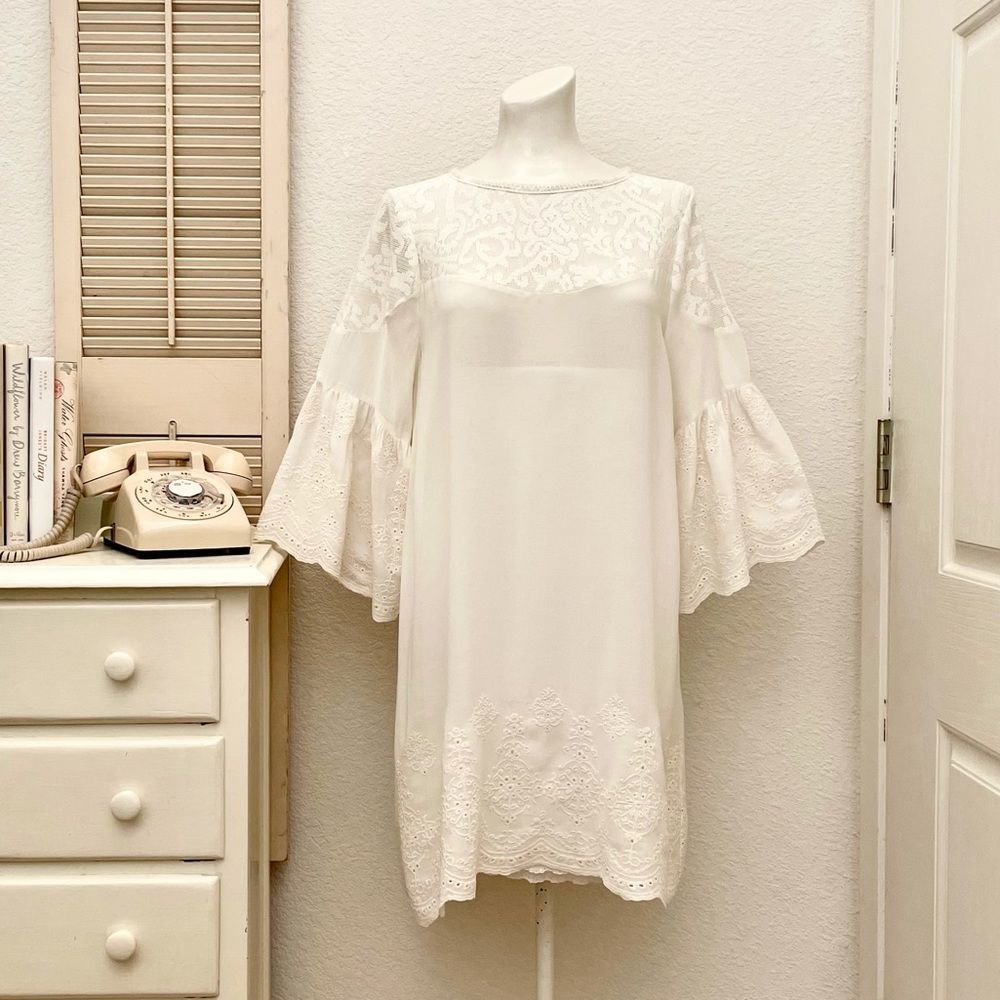 Angelic Cotton Boho Smock Dress. Eyelet and Lace Trim. Umgee. Small, NWT